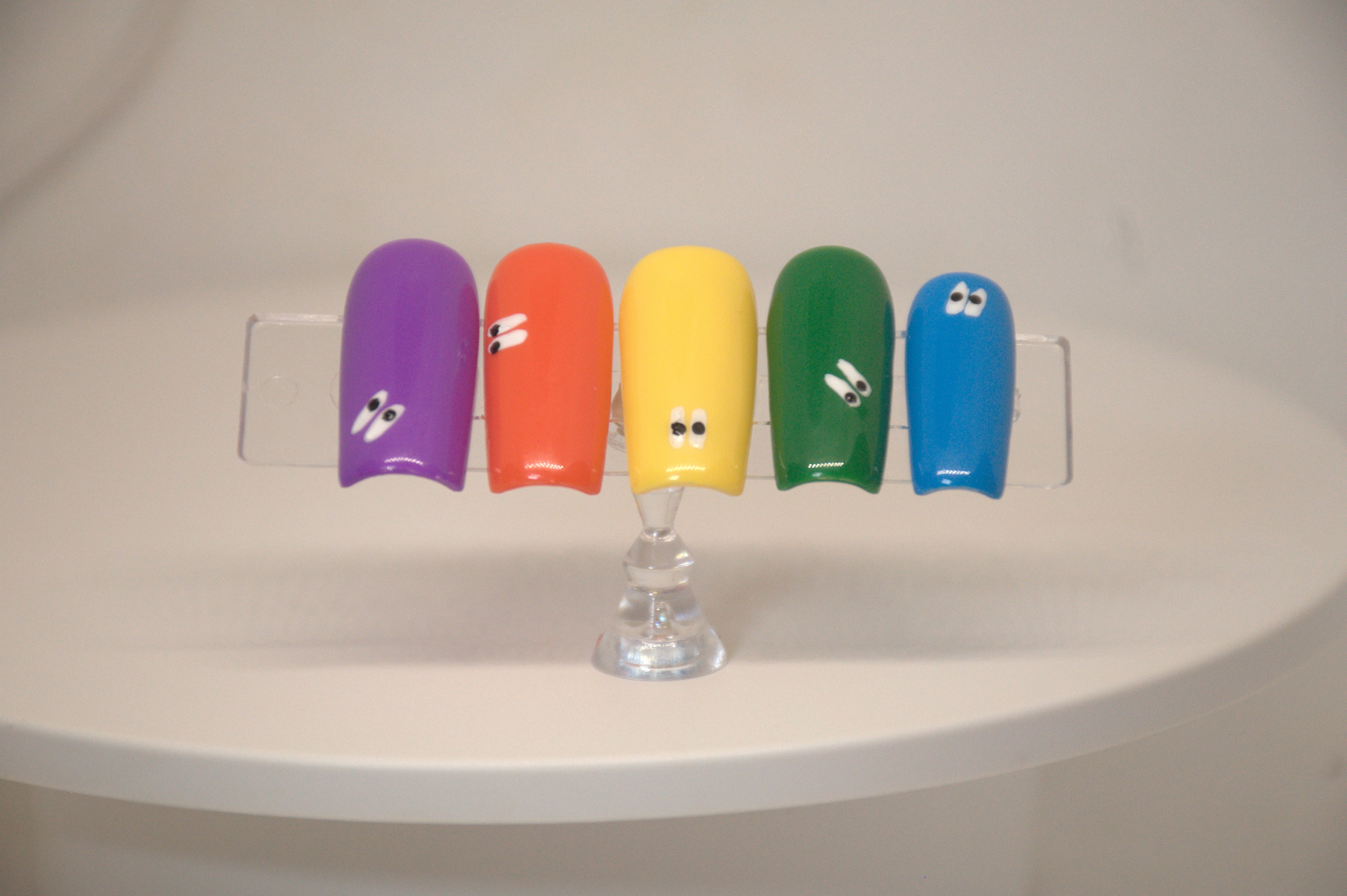 Colorful "I-See-You"